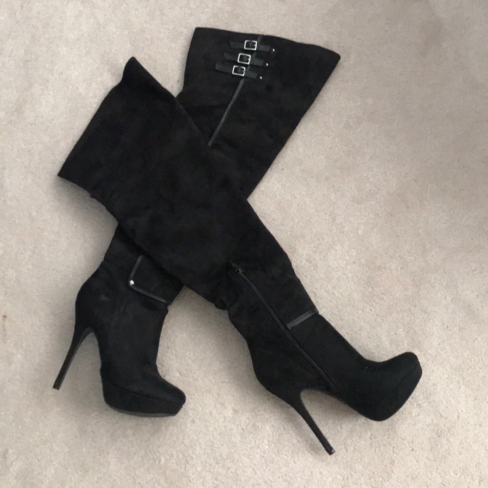 Like new thigh high suede boots size 7